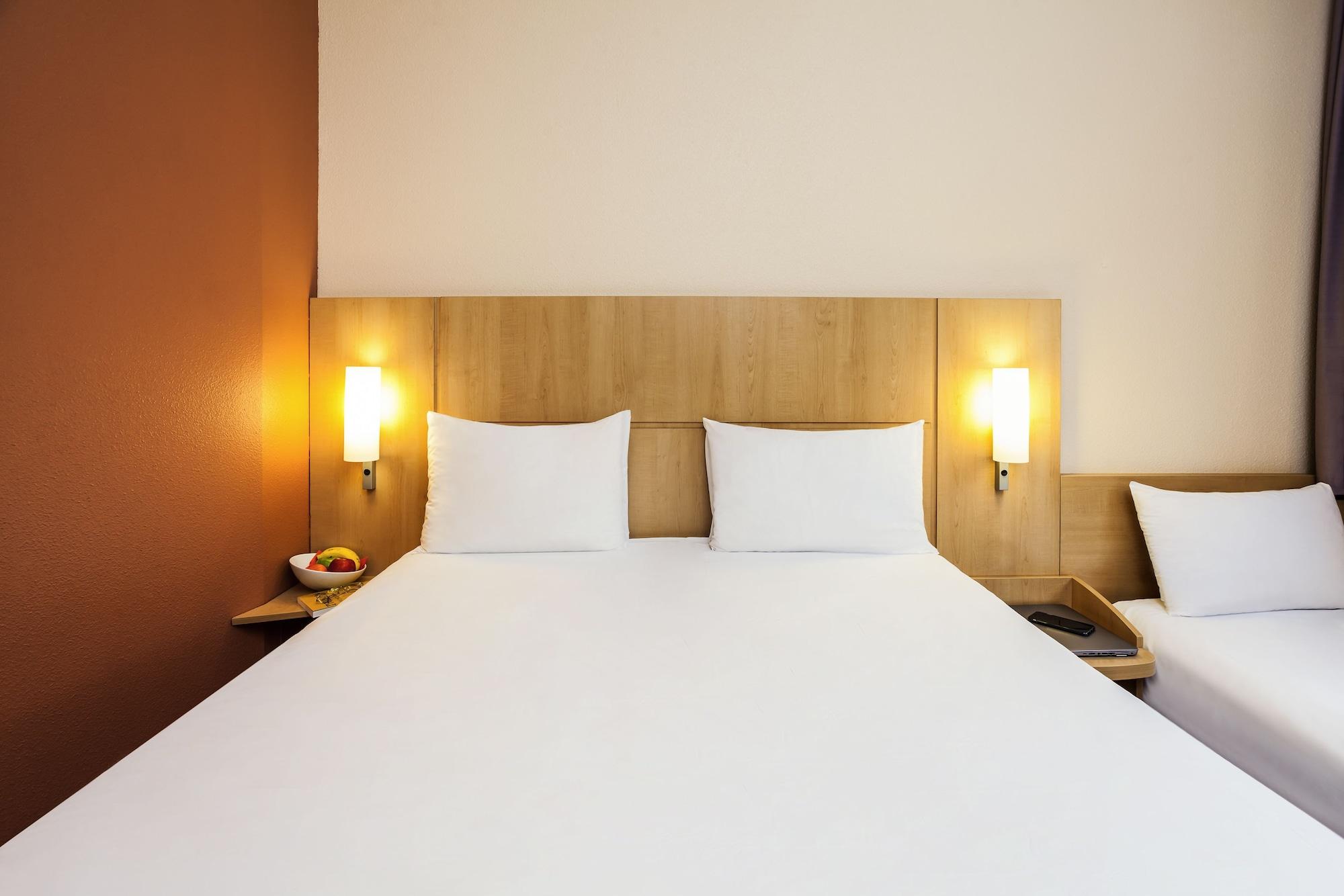 Hotel Ibis Setúbal Kültér fotó