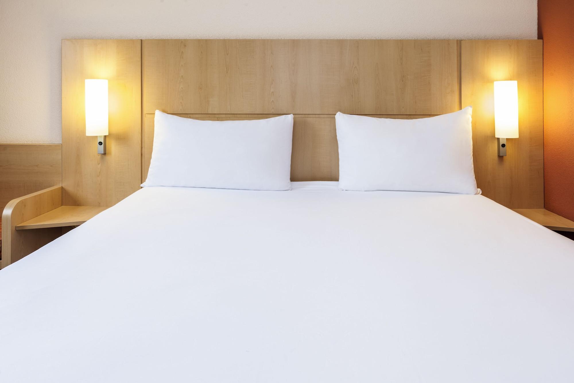 Hotel Ibis Setúbal Kültér fotó