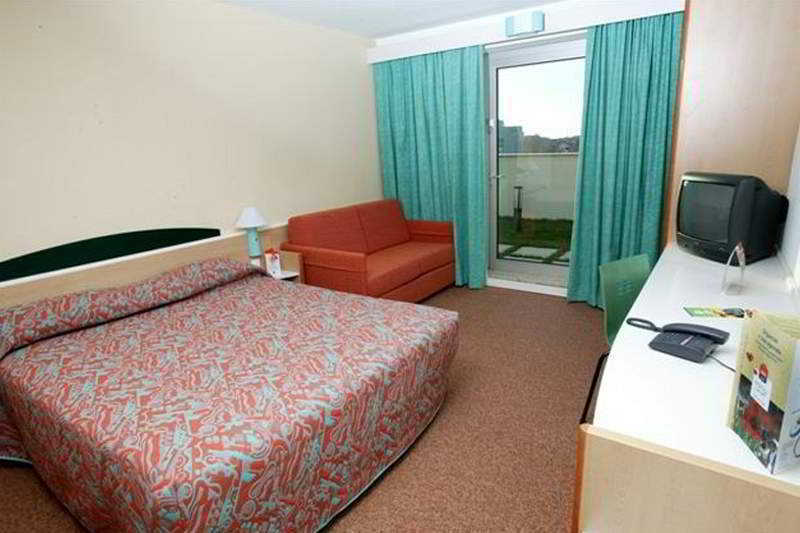 Hotel Ibis Setúbal Kültér fotó