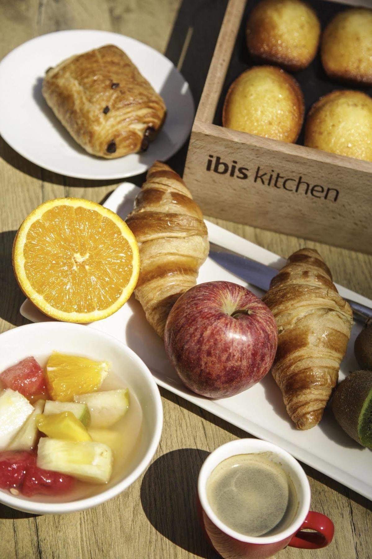 Hotel Ibis Setúbal Kültér fotó